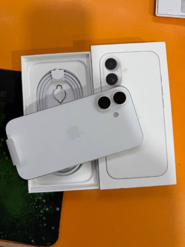 Продается новый iPhone 16
