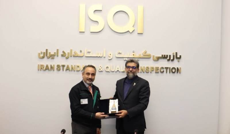 Asrekhodro: بازدید رئیس ایدرو از مرکز تماس ISQI همکاری ایدرو و ISQI در سرمایه گذاری مشترک برای ارتقای ایمنی و استانداردهای صنایع پیش