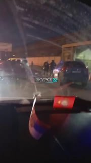 שש מכוניות התנגשו בברנאול. נהג אחד מהם נמלט ממקום התאונה התרחשה בערב ה-26 באוקטובר בשדרות קוסמונבטוב. לפי מ…