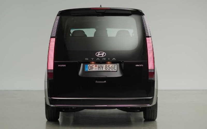 Hyundai Staria стал электромобилем 2