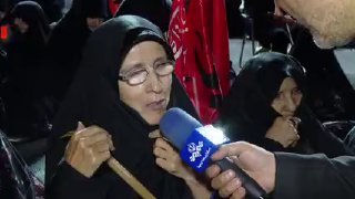 🎦 באמתלה של יום הכתב, כתבים של סוכנות הידיעות הממלכתית של הטלוויזיה האיראנית הופיעו בכיכרות טהראן וביקשו מ…