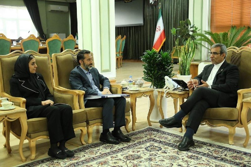 اخبار خراسان رضوی: 🔹 تأکید استاندار خراسان رضوی بر حمایت از تولید، مدیریت حرفهای و حفظ اشتغال 🔸 استاندار خراسان رضوی در دیدار با مدیرعامل
