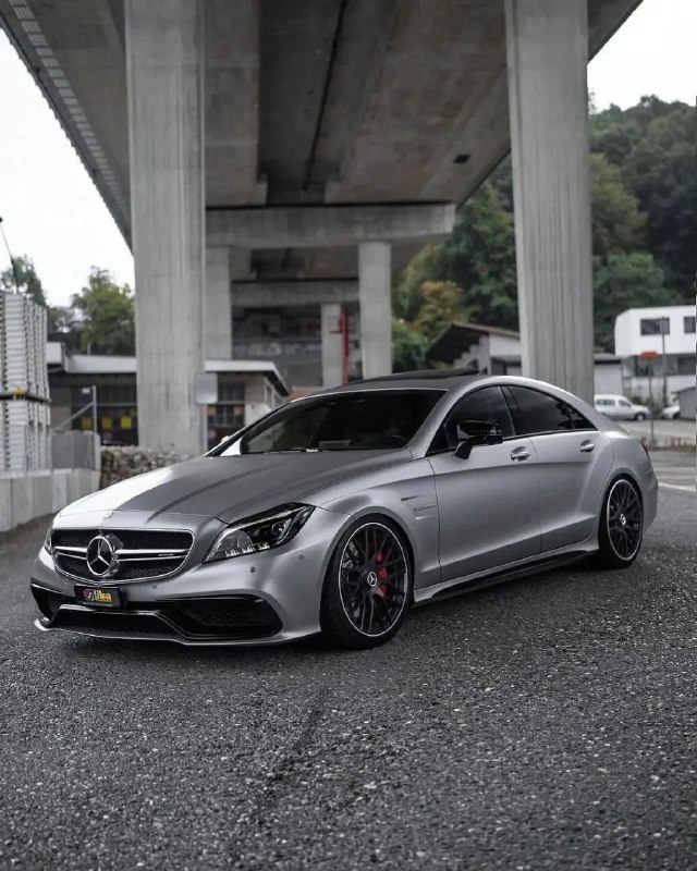 W218 CLS 63 AMG 5.5-L V8 BITURBO 6