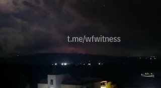 ️🇱🇧🇮🇱 צילומים המתעדים את הרגע שבו צה"ל פוצץ את רשת המנהרות לכאורה ביישוב מג'דל זון, דרום לבנון.