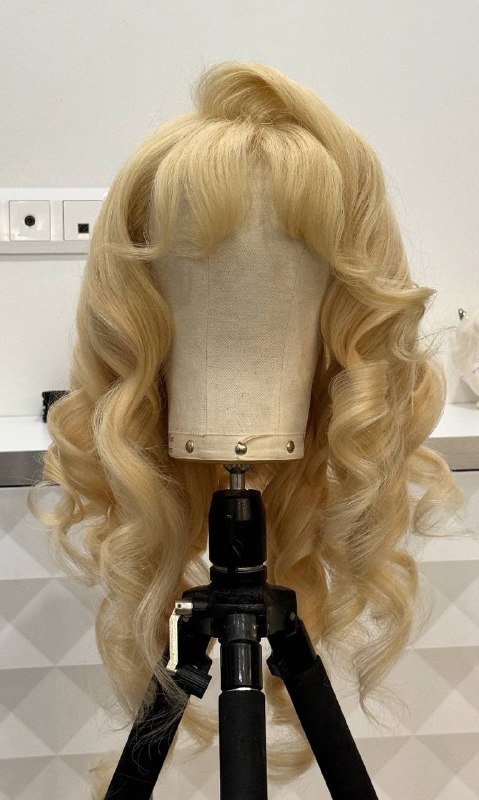 На днях в запрещенной сети выйдет видео туториал «как повторить прическу певицы Сабрины Карпентер». Вам интересен такой формат?На днях в запрещенной сети выйдет видео туториал «как повторить прическу певицы Сабрины Карпентер». Вам интересен такой формат?