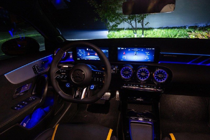 Mercedes-AMG A 45 S 4MATIC+ (W177) 5