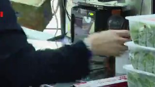 הגדל את כרטיס האשראי להכנסה נמוכה כרטיס האשראי של ראשי משק בית חויב בספרה הסופית של הקוד הלאומי 7.8 ו-9. סג…