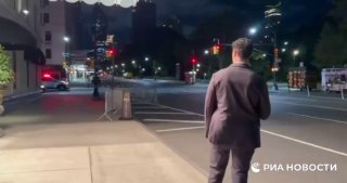 Putin's envoy Dmitriev is in New York, reportedly to meet with Vitkoff and Kushner.