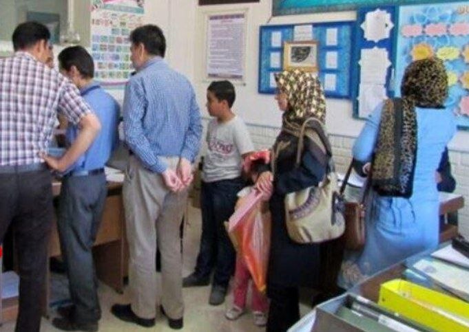 بازی دراز: برخورد قاطع با مدیران مدارس متخلف در ثبت‌نام دانش‌آموزان🔹رئیس اداره ارزیابی عملکرد و پاسخگویی به شکایات اداره‌کل آموزش و