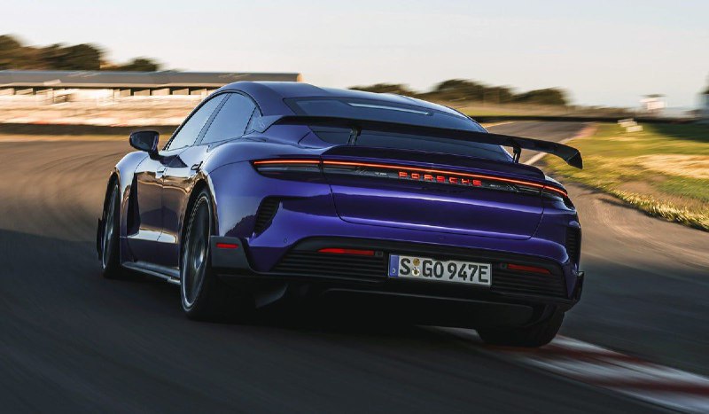 Porsche Taycan Turbo GT — новый конкурент Model S Plaid 2