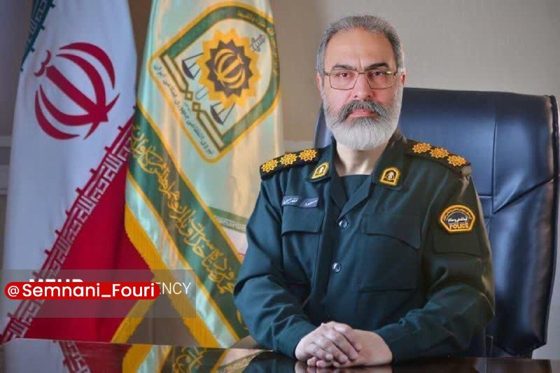 سمنان فوری: دستگیری شرور سابقهدار در ایوانکی سمنان🔹جانشین فرمانده انتظامی استان سمنان از دستگیری یک شرور سابقهدار و عربدهکش در ای