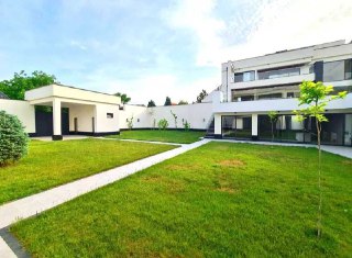 Продается шикарный дом - белая вилла в престижном районе