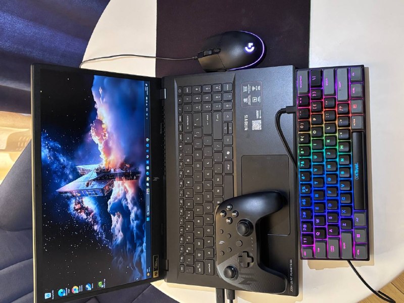 Игровой комплект Acer Nitro