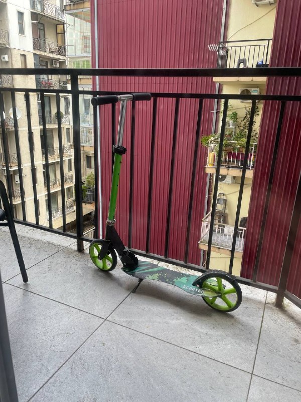 Самокат в отличном состоянии отдам за 70 Лар — фото 1