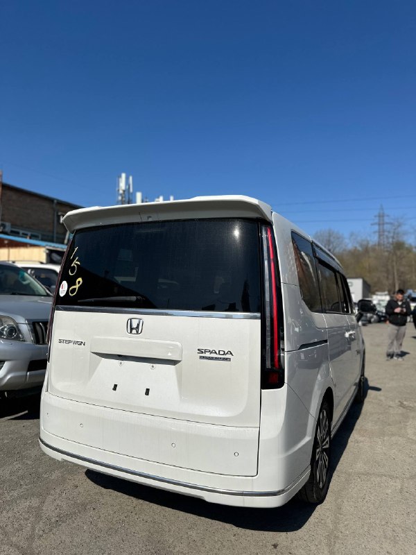 Honda Stepwgn 2022 фото 4