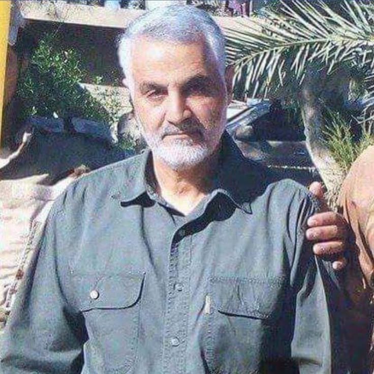 Qasem Soleimani | قاسم_سلیمانی#: بسته ایم ما با شما عهد سعادت با شماییم از ولادت تا شهادتشما را قسم به پهلوی شکستهما را شفاعت کنید ای شهیدان@qasemsoleima