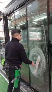 Когато обичаш работата си, ставаш художник и това се превръща в изкуство. Знаеше ли? - Да
