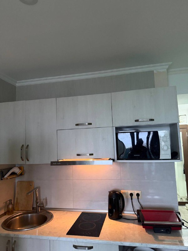 Продам кухню