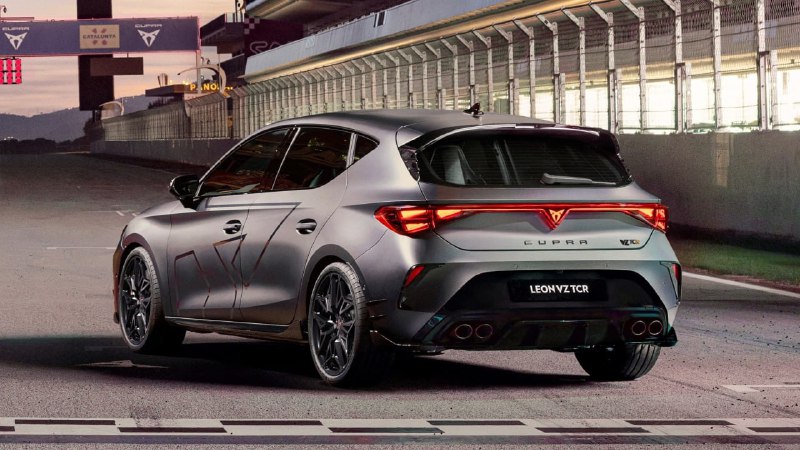 Cupra Leon получил самые мощные переднеприводные версии 2