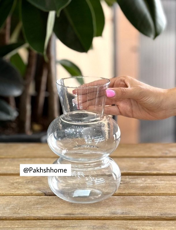 پخش هوم لند: 👍 گلدان هیلدا کد ۷۰۵۰🔻ابعاد : 20*9*12 cm🔻دارای جعبه کاهی🔻📦۶ عدد🔻قیمت : ۱۷۵۰۰۰ ت🆔كانال فروشگاه👇🏻@Pakhshhome☎️📞 :"شماره ها