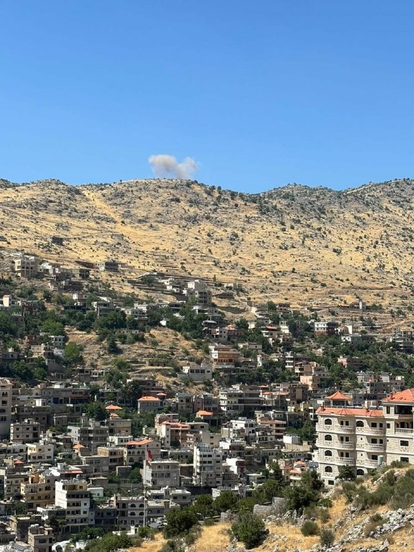 שני פגזי ארטילריה כוונו בפאתי העיירה שבעא, בשילוב מקלעים לכיוון פאתי העיירה.