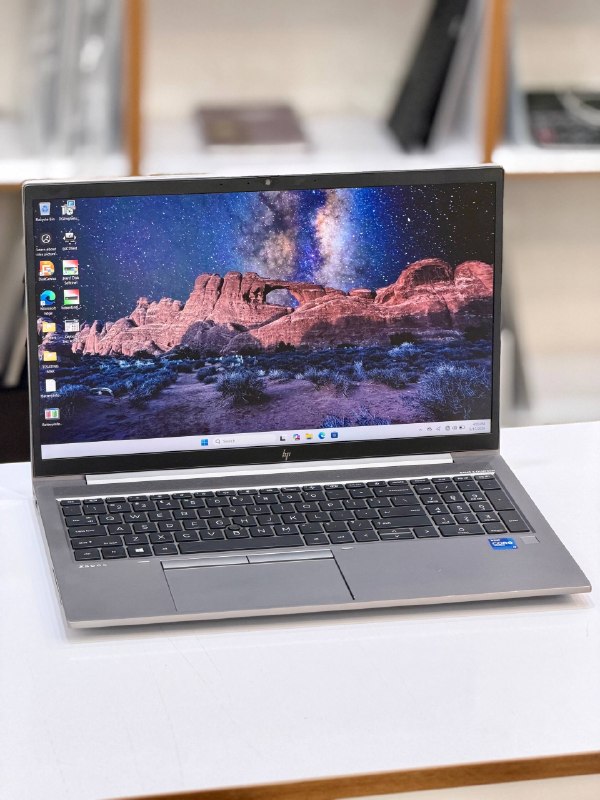 لپتاپ استوک ارزان به قیمت عمده: 💼 HP ZBook Firefly 15 G7⚙️ CPU: Intel Core i7-10510U (10th Gen)🧩 RAM: 16GB💾 SSD: 512GB🎮 GPU: NVIDIA Quadro P520 4GB🖥 Dis
