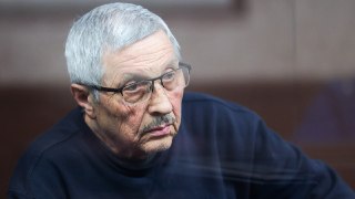 77-летнего крымского активиста Владимира Ананьева приговорили к 18 годам колонии. Его обвинили в несостоявшемся покушении на Сергея АксеноваЮжный окружной военный суд в Ростове-на-Дону приговорил 77-летнего крымского гражданского активиста Владимира Ананье