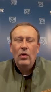 Проблемы с топливом в Ленинградской области могут продлиться до октября, заявил губернатор.«Мы видим свет в конце туннеля: мы рассчитываем, что к началу октября и новые поставки будут в регион, и новые логистические цепочки будут выстроены, и, конечно, нач