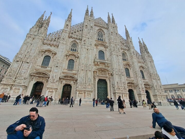 【(義大利攻略)米蘭篇~初入探訪(1) 〥】〜〆米蘭大教堂│中世紀古堡