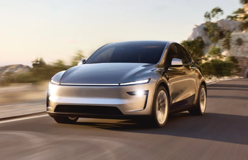 Tesla готовит более доступные электромобили