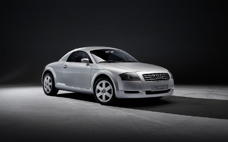 Audi представит новый спорткар «TT Moment 2.0»