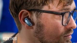 Наушники для тех, кто скучает по слайдерамКейс Anker Soundcore Liberty 5 Pro с крышкой-слайдером приятно щёлкает — и это не просто тактильное удовольствие. Через чехол можно управлять воспроизведением и переключать режимы, ведь в него встроен экран!Но это,