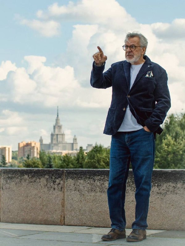 Как вам Андрей Ургант, кстати?