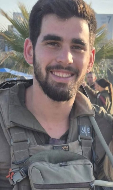 תקשורת ישראלית: תמונה של ההרוג השני במבצע כפר טל, הקצין יואב עזרא, מפקד הפלוגה שהגיעה למקום העימותים עם הפל…