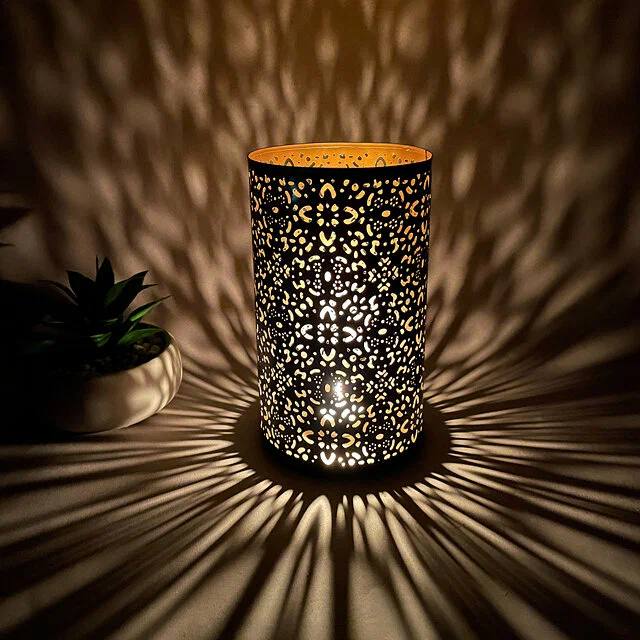 Подсвечники для новогоднего волшебства Тёплый свет свечи в красивом подсвечнике это готовая сказка. Он преображает вечер, делает пространство уютне... - изображение 6 - подсвечник, свет, набор