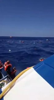 לפחות 6 בני אדם נהרגו ופעולות חילוץ מאסיביות נפתחו לאחר שמעבורת נוסעים טבעה מול צפון קפריסין ועליה כ-270 איש!