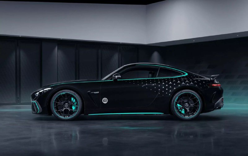 Mercedes-AMG GT получил спецверсию посвященную Формуле-1 2