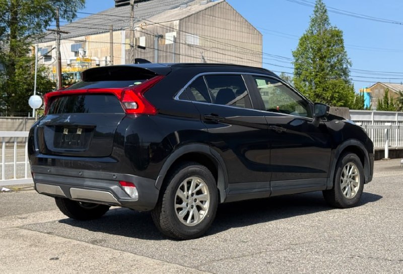 Mitsubishi Eclipse Cross 2018 фото 2