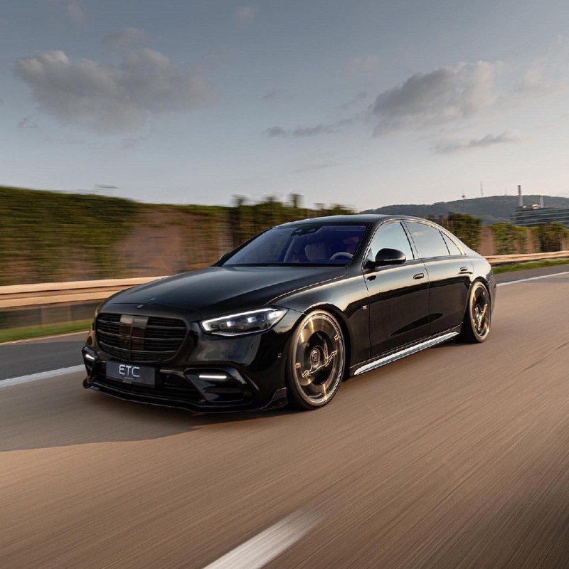 Mercedes Benz