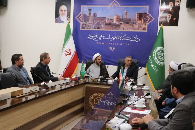 ❌❌❌ آزادخبـــــــر ❌❌❌: دیدار رئیس دانشگاه آزاد اسلامی خراسان با رئیس دانشگاه رضوی🔻رئیس دانشگاه آزاد اسلامی خراسان رضوی و مشهد، ضمن حضور در دانش