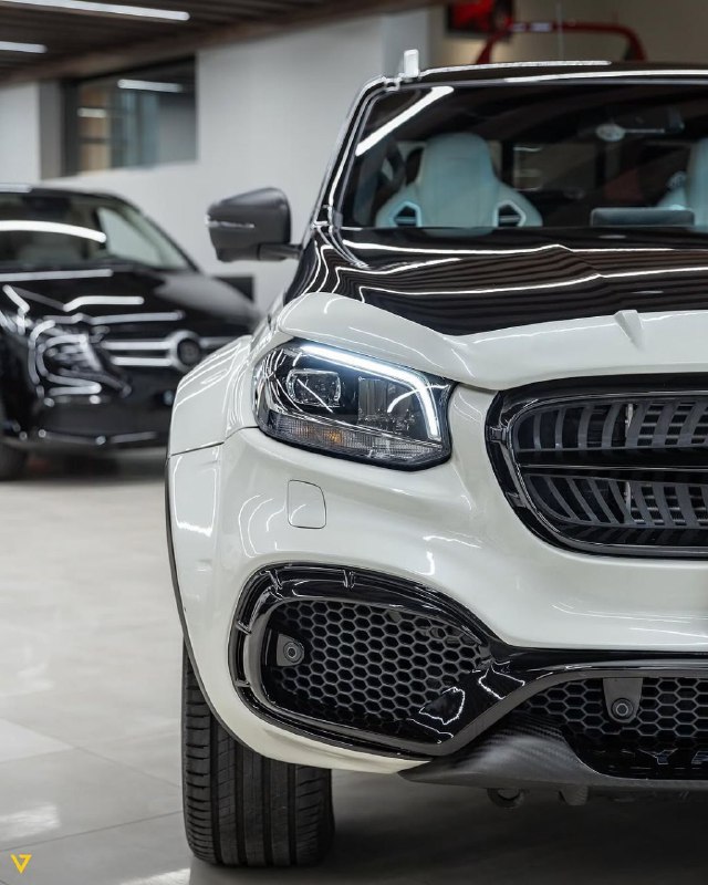 Luxury Pickup: X 350 d 4MATIC V6 Turbo Yachting Edition 9
