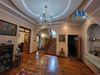 Продается дом, Яккасарайский р-н, 5,8соток. ор-р. Пединститут бывший