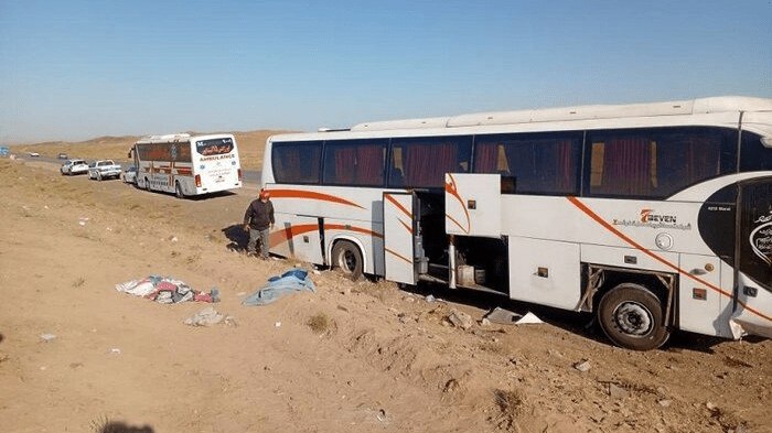 اخبار خراسان رضوی: واژگونی اتوبوس در جاده نیشابور با ۲۹مصدوم🔹رئیس مرکز اورژانس پیشبیمارستانی و مدیریت حوادث دانشگاه علوم پزشکی نیشابور: حا