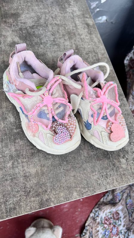 Обувь для девочки цена 15 лар🥳