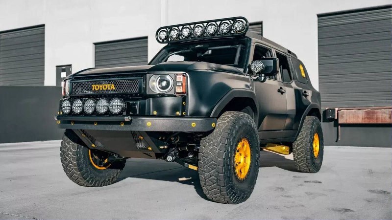 На выставке SEMA продемонстрировали экстремальный Land Cruiser Prado