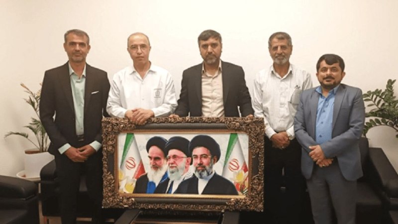 اخبار هرمزگان: تجلیل فرمانده سپاه بندرعباس از کادر درمان بیمارستان شهید محمدی به مناسبت روز پزشک🔹به مناسبت گرامیداشت روز پزشک، فرمانده