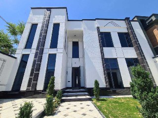 Продаётся дом в Мирзо-Улугбекском районе