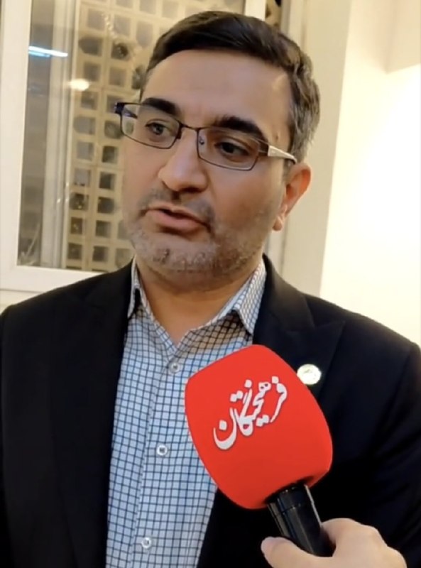 گیل خبر: 🔵دانشگاه شریف از ۴ مهر در تمامی مقاطع حضوری می‌شودفخار زاده، معاون فرهنگی و اجتماعی دانشگاه صنعتی شریف :🔹️در دانشگاه شری
