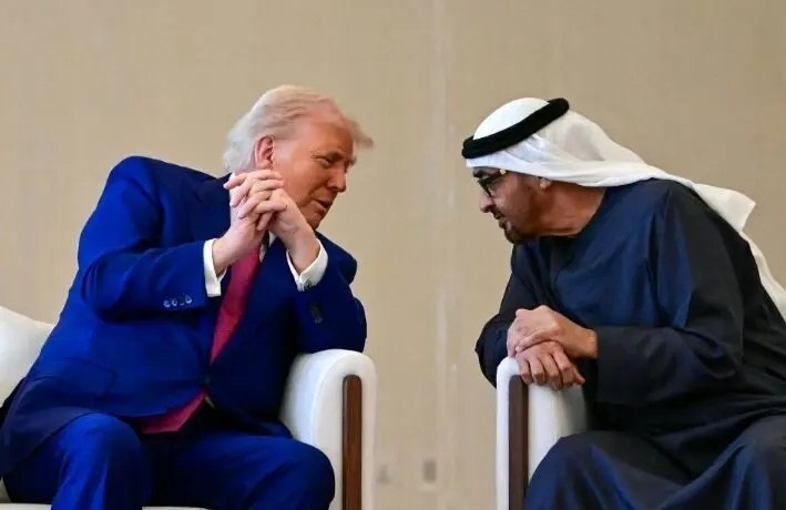 🇮🇷اخبار فوری ایران و جهان🇮🇷: 🔹فشار اقتصادی همهجانبه دستور کار آمریکا برای ایران/ محمد بن زاید آل نهیان رئیس امارات و دونالد ترامپ امروز با یکدیگر گف