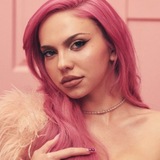 adéla